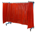 TransFlex ochrann&aacute; z&aacute;stěna, červen&aacute; 3700 &times; 1950 mm